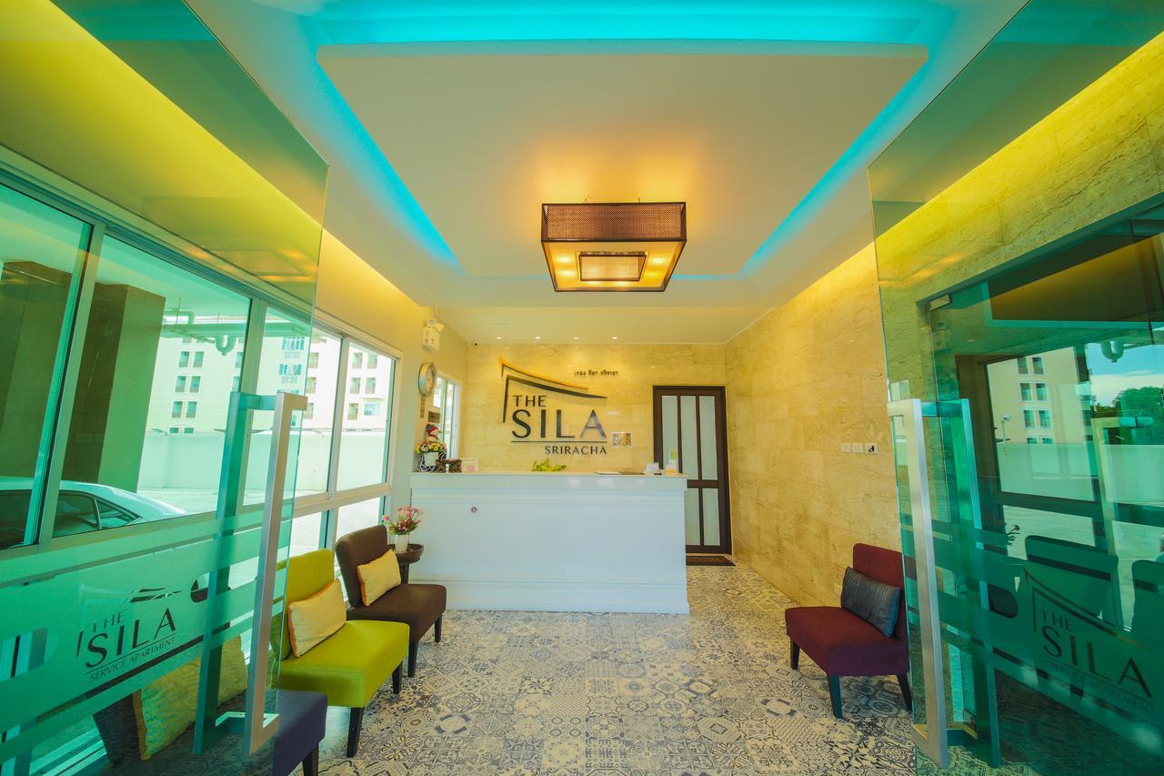 The Sila Hotel Si Racha Exterior foto